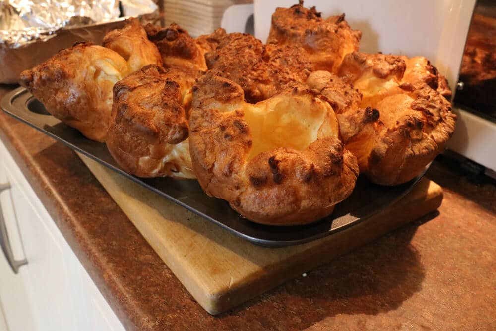 Light Yorkshire Puddings pinchofnom.com