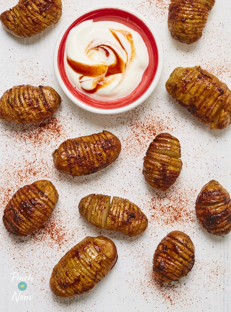 Chipotle Hasselback Potatoes - Pinch of Nom Slimming Recipes
