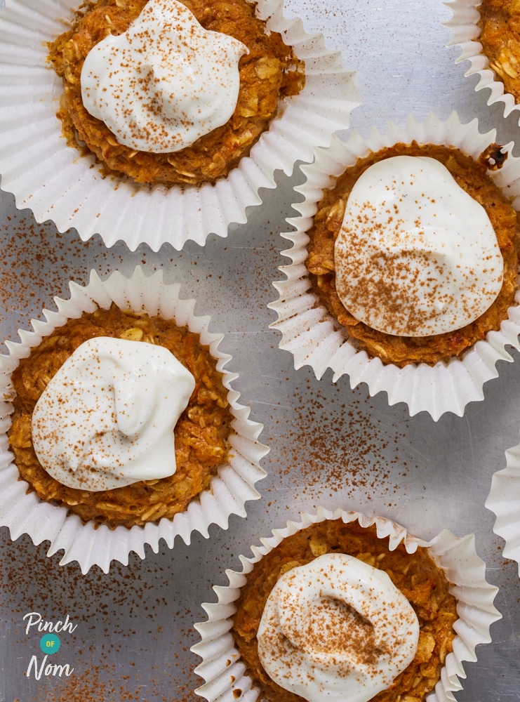 Carrot Cake with Cream Cheese Frosting - Pinch of Nom Slimming Recipes