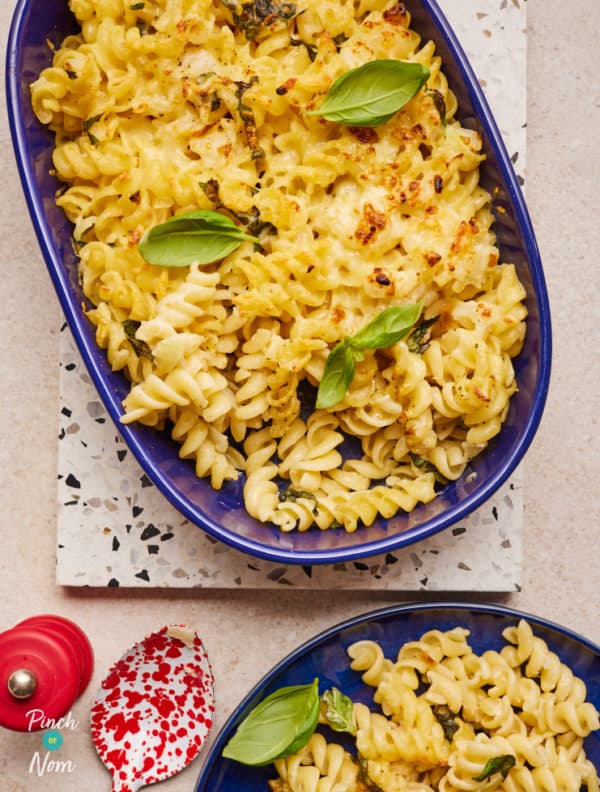 Cheesy Pasta pinchofnom.com