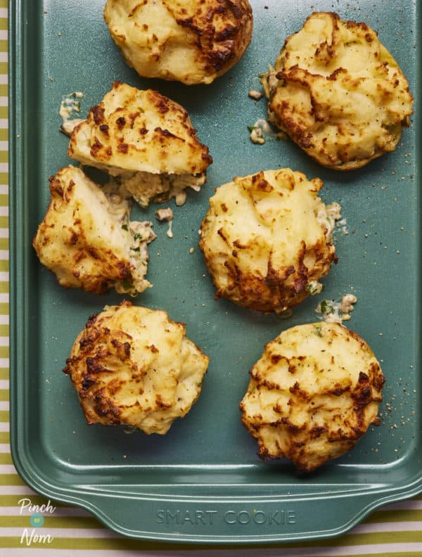 Chicken and Mushroom Cottage Pie Jackets pinchofnom.com