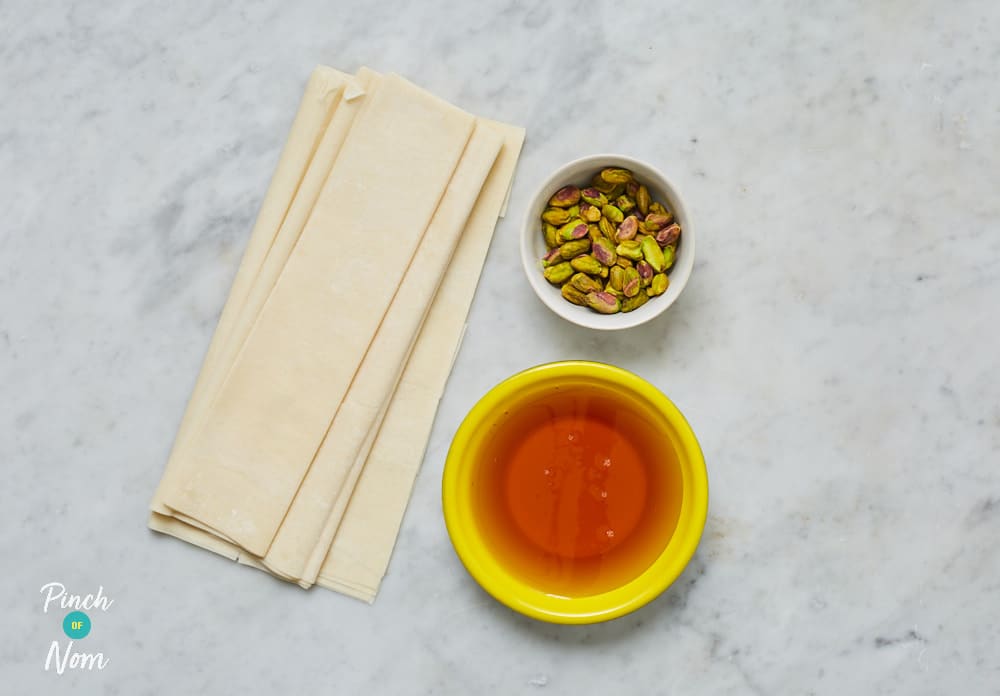 Greek Baklava - Pinch of Nom Slimming Recipes