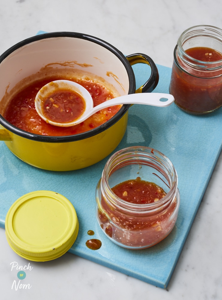 Sweet Chilli Sauce pinchofnom.com