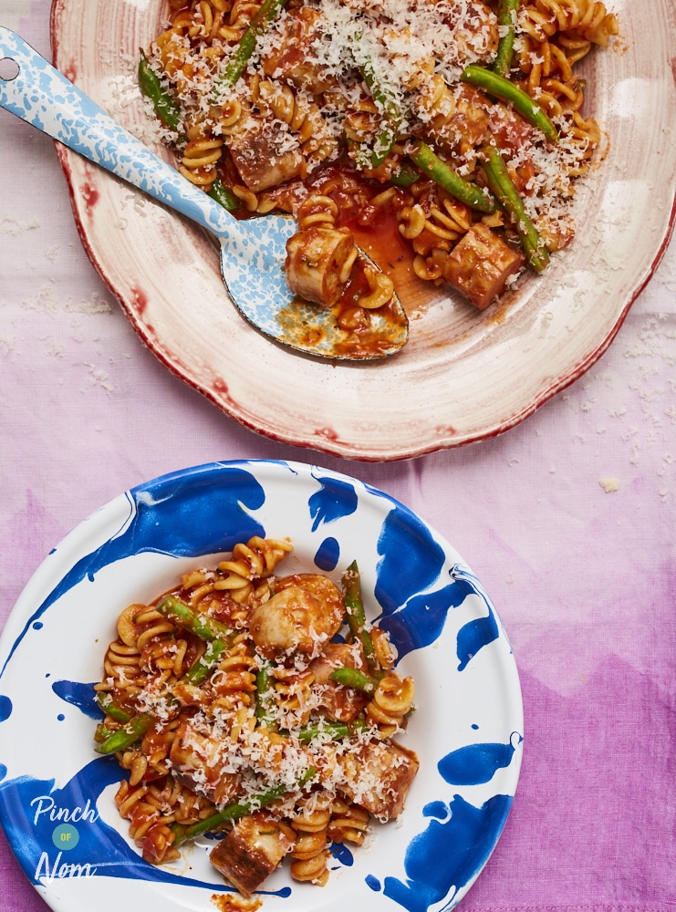 Spicy Sausage Pasta - Pinch of Nom Slimming Recipes