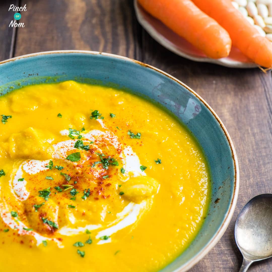 Carrot and Butter Bean Soup pinchofnom.com