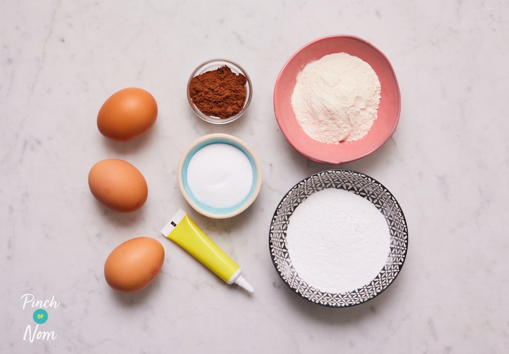 Chocolate Creme Egg Cakes - Pinch of Nom Slimming Recipes
