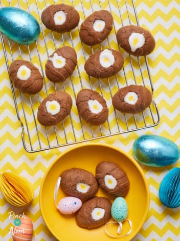 Chocolate Creme Egg Cakes pinchofnom.com