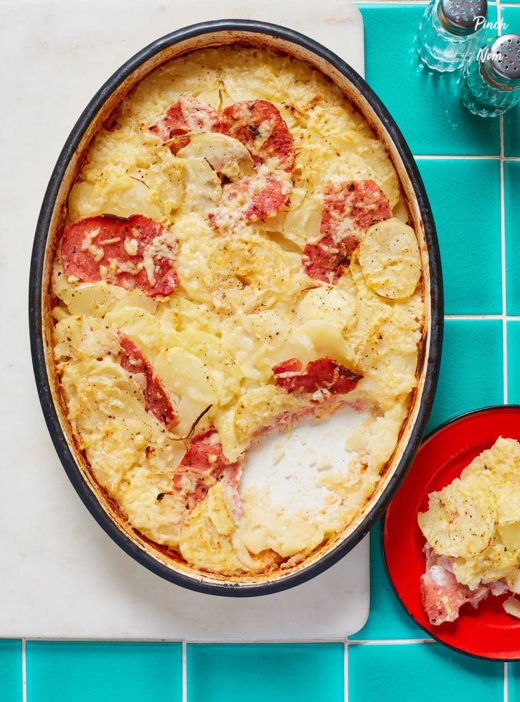 Bacon, Onion & Potato Bake - Pinch of Nom Slimming Recipes
