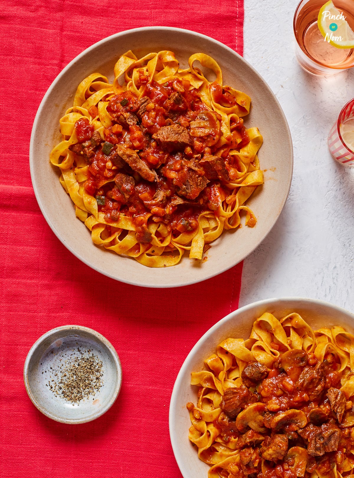 Beef Ragu Fettuccine - Pinch of Nom Slimming Recipes