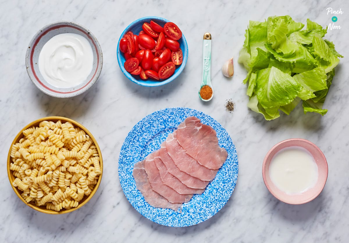 BLT Pasta Salad - Pinch of Nom Slimming Recipes