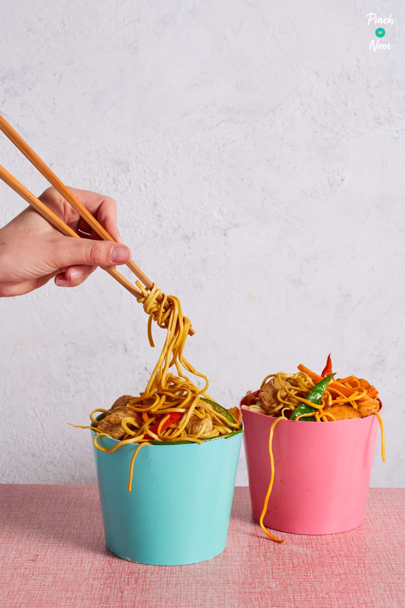 Chicken Chow Mein-1 Pinch of Nom Slimming Recipes