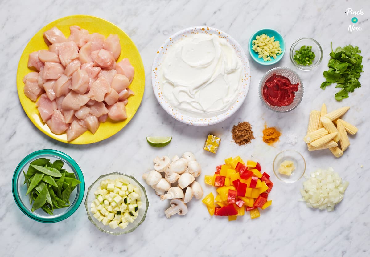 Creamy Chicken Curry - Pinch of Nom Slimming Recipes