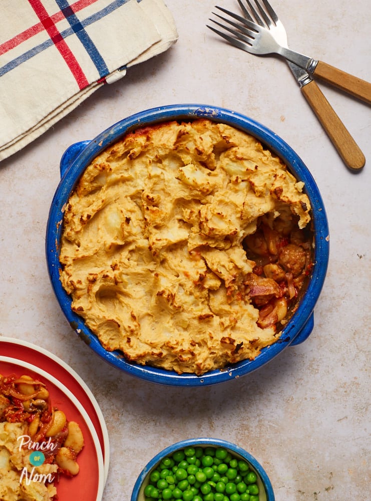 Sausage and Marmite Pie - Pinch of Nom Slimming Recipes