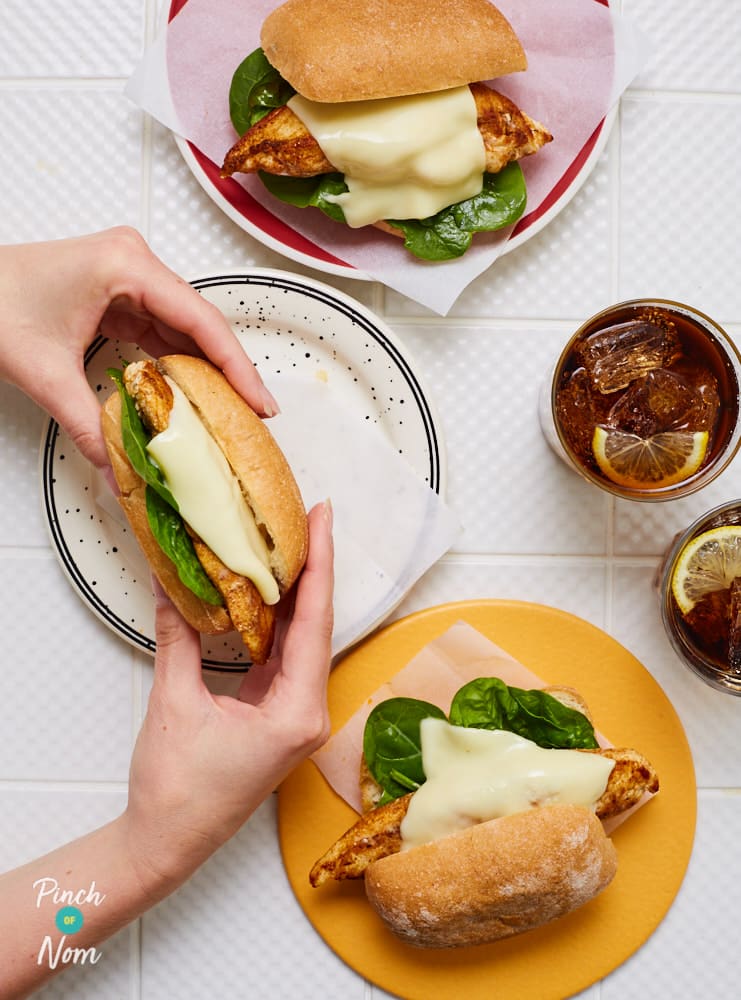 Cajun Spiced Chicken Burger - Pinch of Nom Slimming Recipes