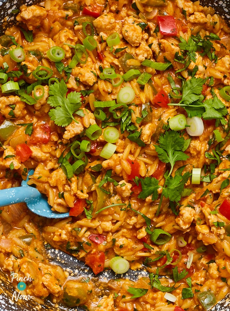 Cheesy Fajita Orzotto - Pinch of Nom Slimming Recipes