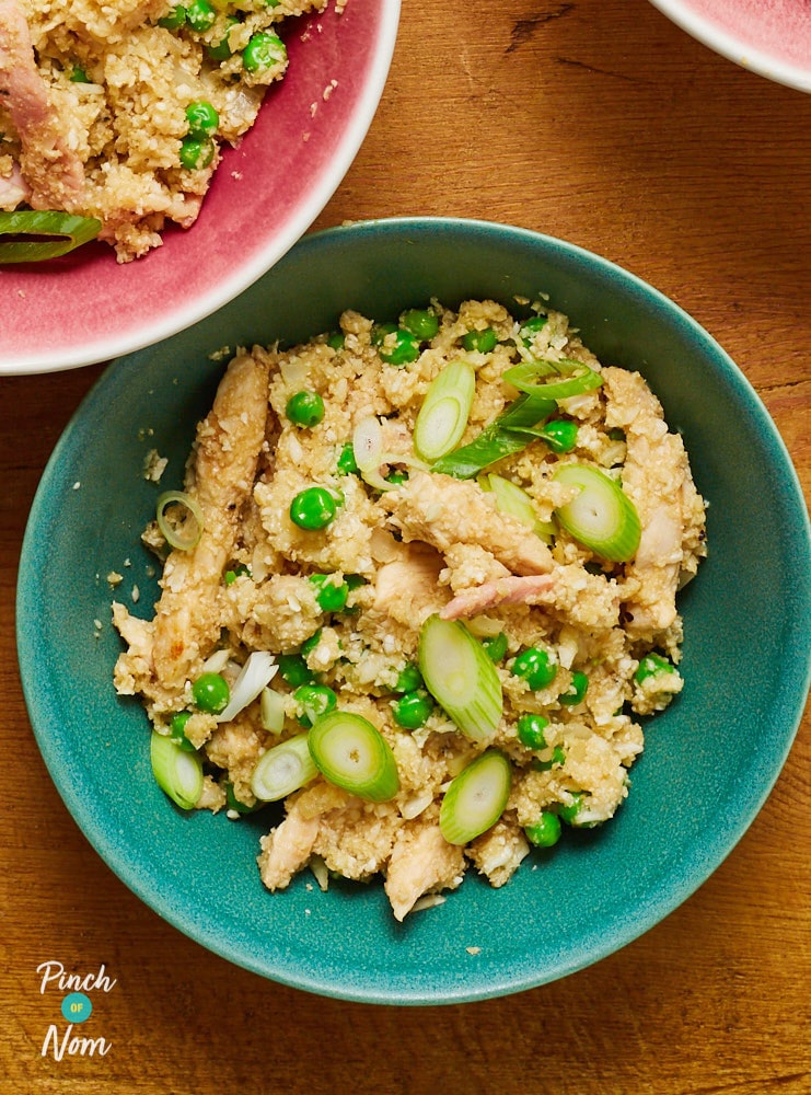 Cauliflower and Chicken Fried Rice - Pinch of Nom Slimming Recipes