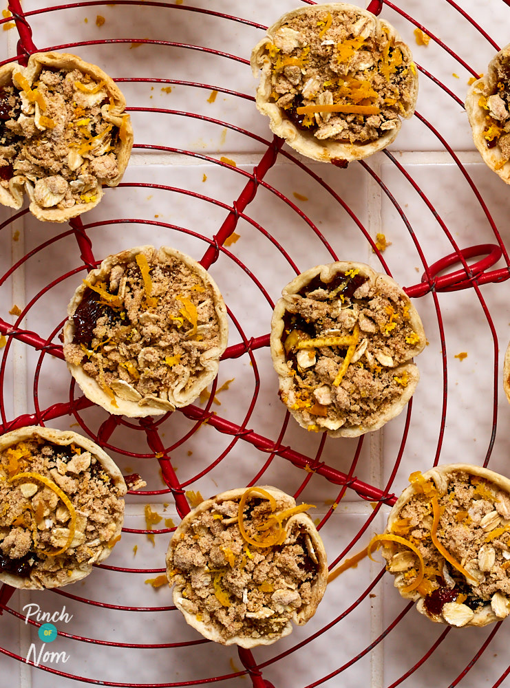 Mini Spiced Orange Mince Pie Crumbles - Pinch of Nom Slimming Recipes