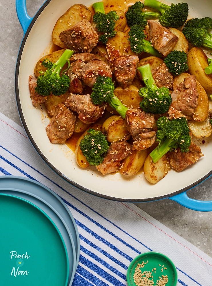 Bang Bang Pork with Spicy Roast Potatoes - Pinch of Nom Slimming Recipes