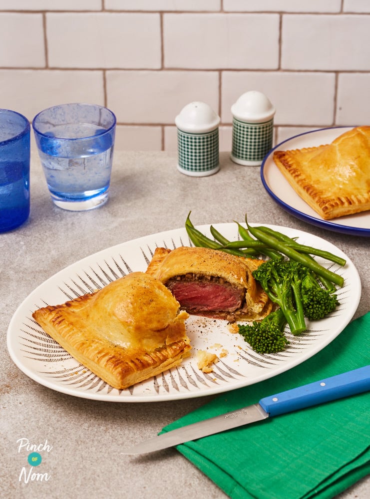 Beef Wellington - Pinch of Nom Slimming Recipes