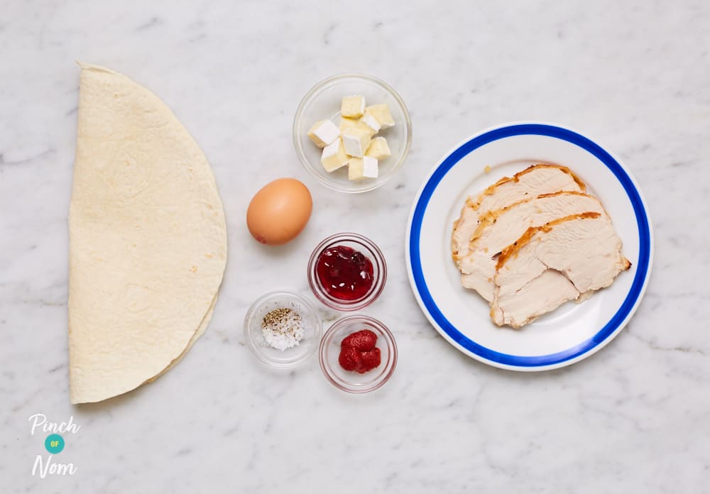 Christmas Calzone - Pinch of Nom Slimming Recipes