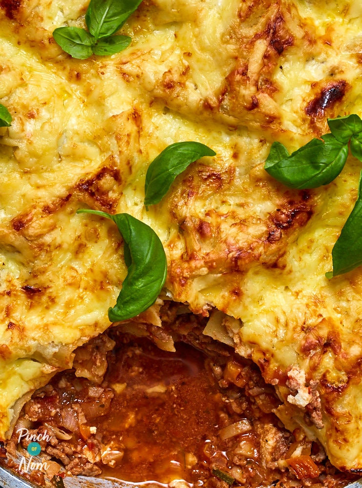 Lazy One Pan Lasagne - Pinch of Nom Slimming Recipes