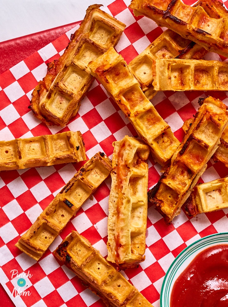 Pizza Waffles - Pinch of Nom Slimming Recipes