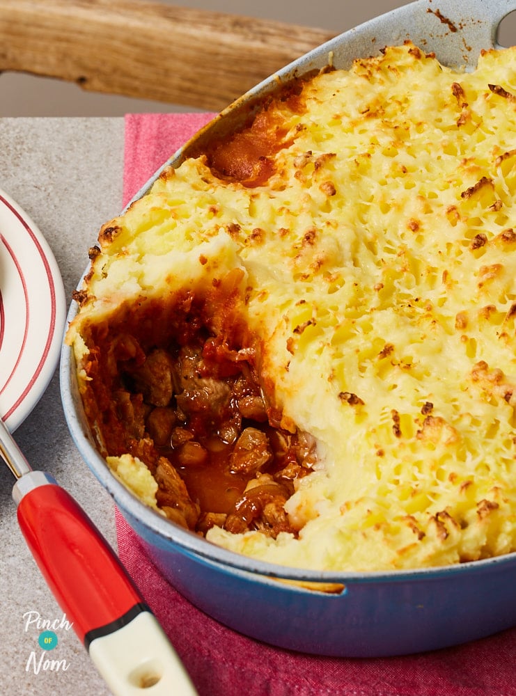 Smoky BBQ Chicken Pie - Pinch of Nom Slimming Recipes