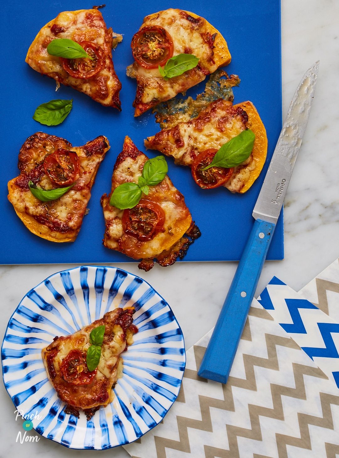 Squash Pizza Slices - Pinch of Nom Slimming Recipes