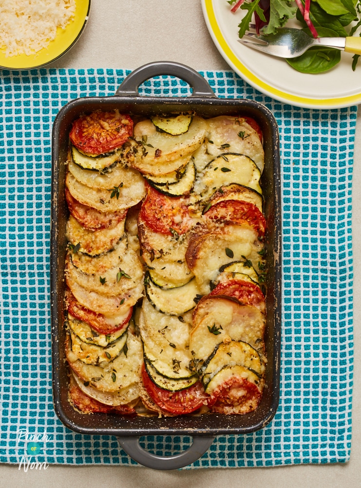 Cheesy Courgette Gratin - Pinch of Nom Slimming Recipes