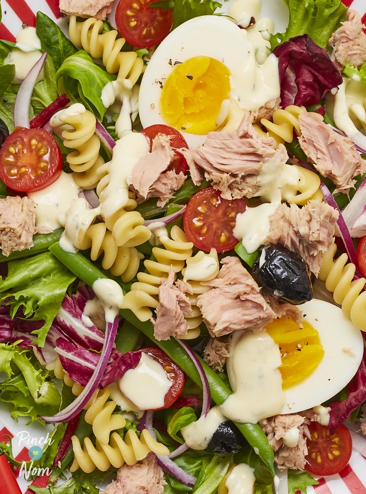 Tuna Nicoise Pasta Salad - Pinch of Nom Slimming Recipes