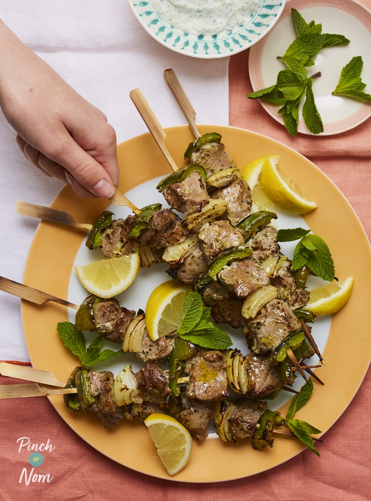 Minted Lamb Kebabs - Pinch of Nom Slimming Recipes