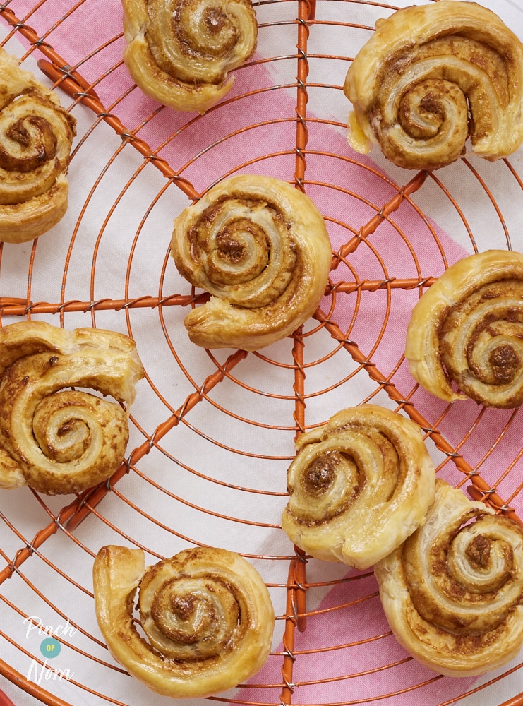 Biscoff Swirls - Pinch of Nom Slimming Recipes