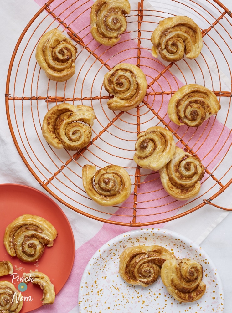 Biscoff Swirls - Pinch of Nom Slimming Recipes