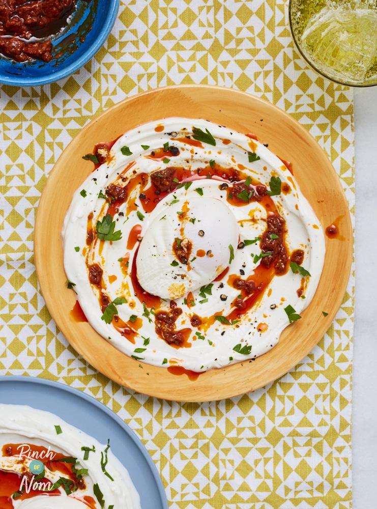 Turkish Style Eggs - Pinch of Nom Slimming Recipes