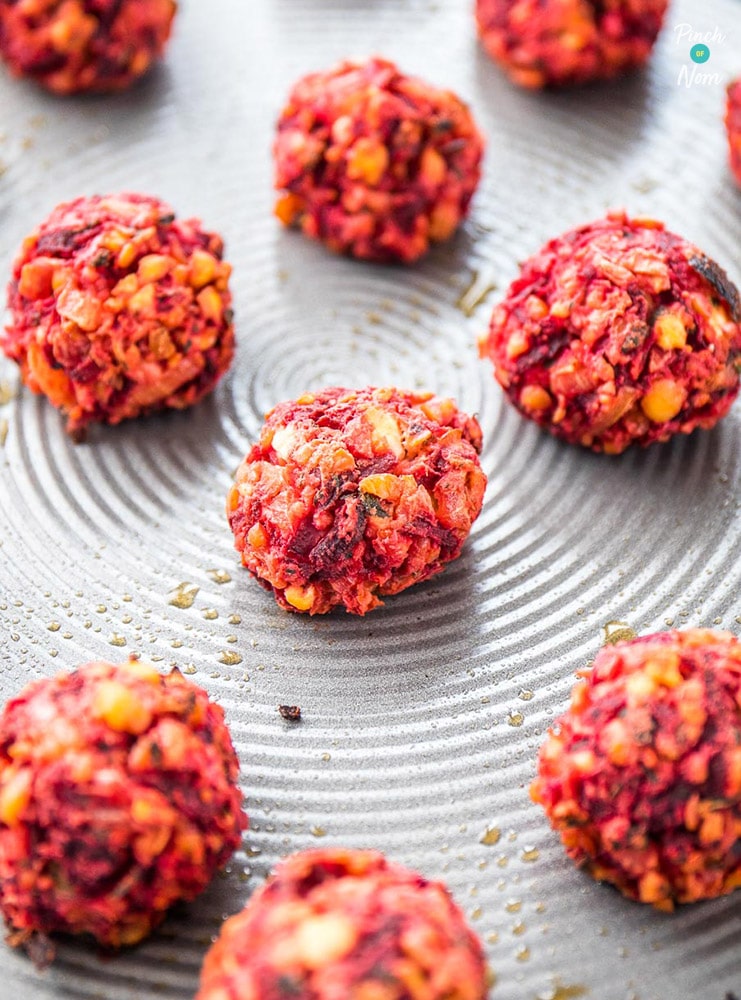 Beetroot Falafel pinchofnom.com