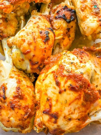 BBQ Chicken Drumsticks and Thighs pinchofnom.com