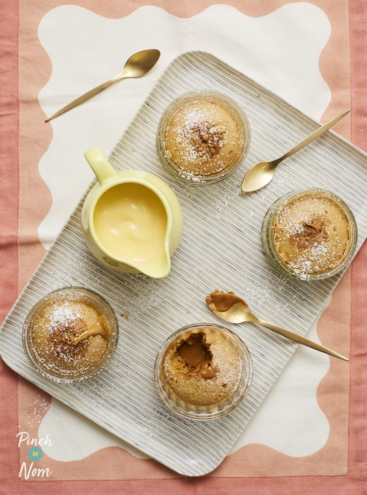 Biscoff Lava Cakes - Pinch of Nom Slimming Recipes
