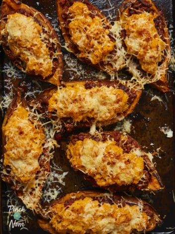 Chilli Stuffed Sweet Potato Skins pinchofnom.com
