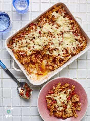 Hunters Chicken Pasta Bake pinchofnom.com