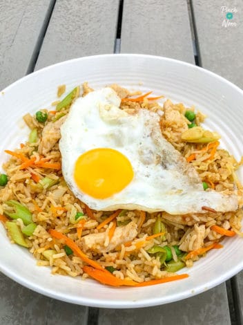 Singapore Fried Rice pinchofnom.com