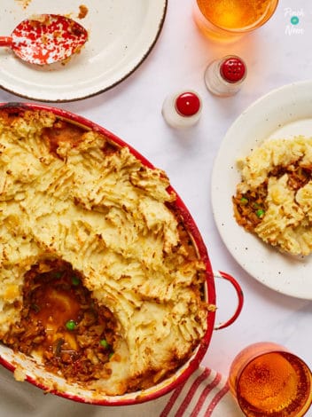 Veggie Shepherd’s Pie pinchofnom.com