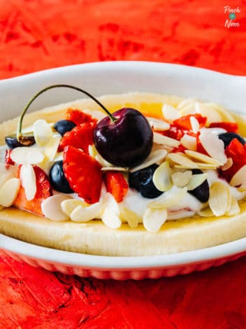 Breakfast Banana Split pinchofnom.com
