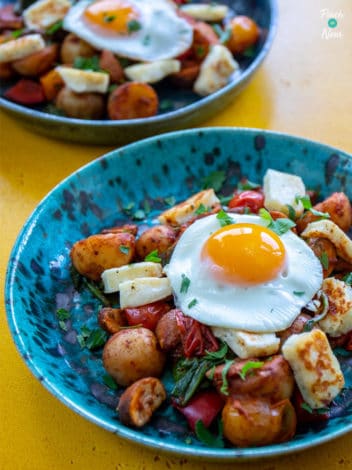 Halloumi and Smoky Bacon Hash pinchofnom.com