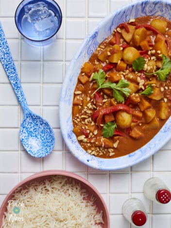 Massaman Curry pinchofnom.com