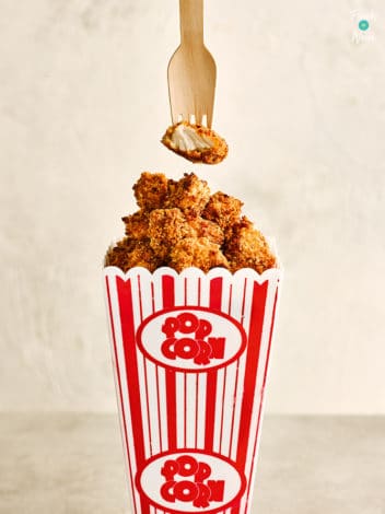 Popcorn Chicken pinchofnom.com