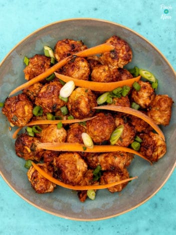 Asian Pork Meatballs pinchofnom.com