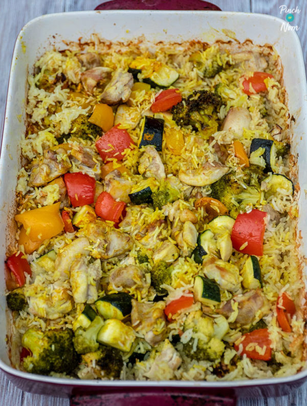 Chicken, Vegetable and Rice Bake pinchofnom.com