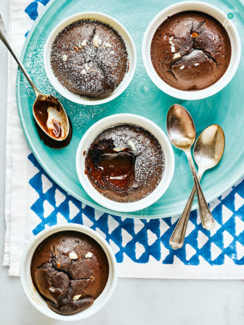 Choco Nut Lava Cakes pinchofnom.com