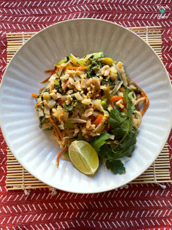 Coconut Pad Thai Noodles pinchofnom.com