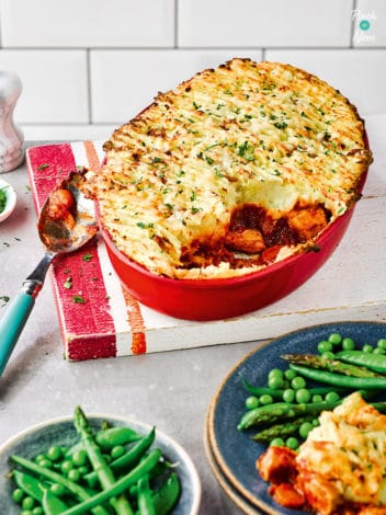 Hunter’s Chicken Pie pinchofnom.com